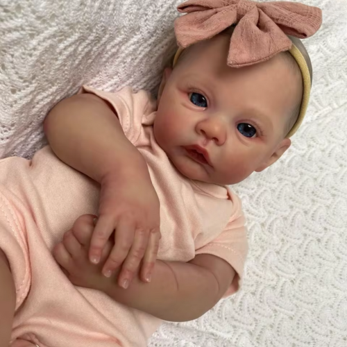 "María"  Reborn Doll (18 inch)